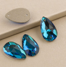 Load image into Gallery viewer, Teardrop Glass Rhinestones approx. 30mm long (1-pair)
