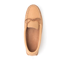 Load image into Gallery viewer, Yaronta’ (Tree) Women&#39;s Leather Moccasin
