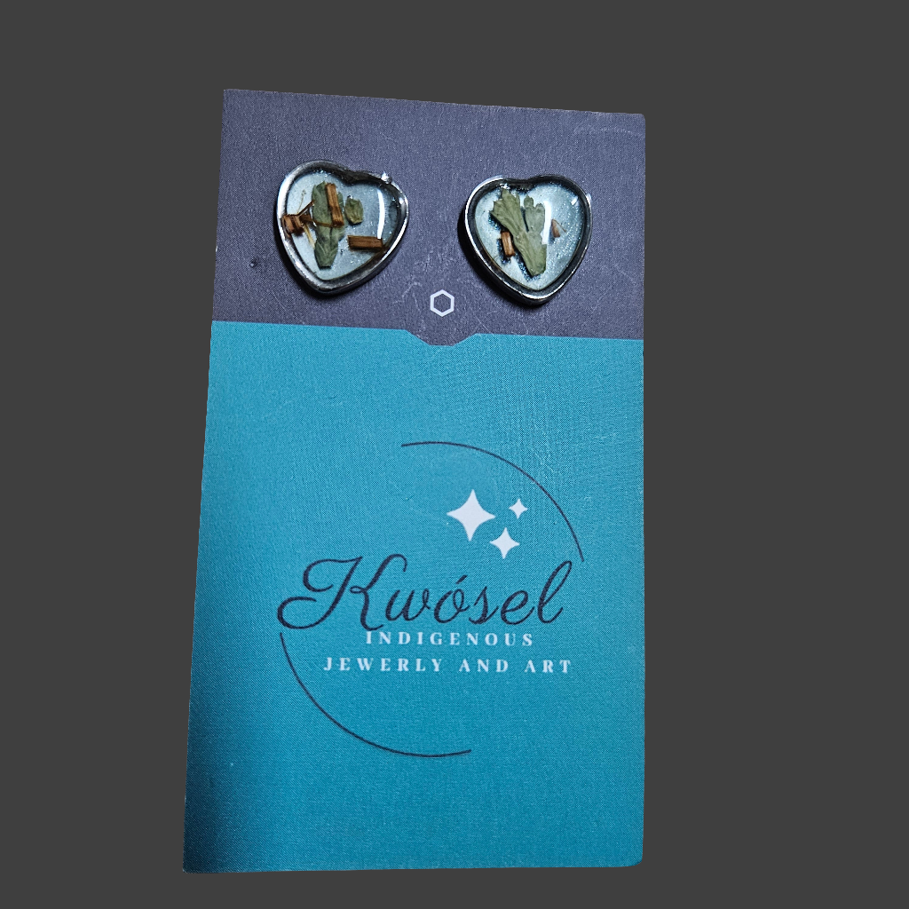 Consignment Kwósel - Silver Studs, Heart (th'á:le)