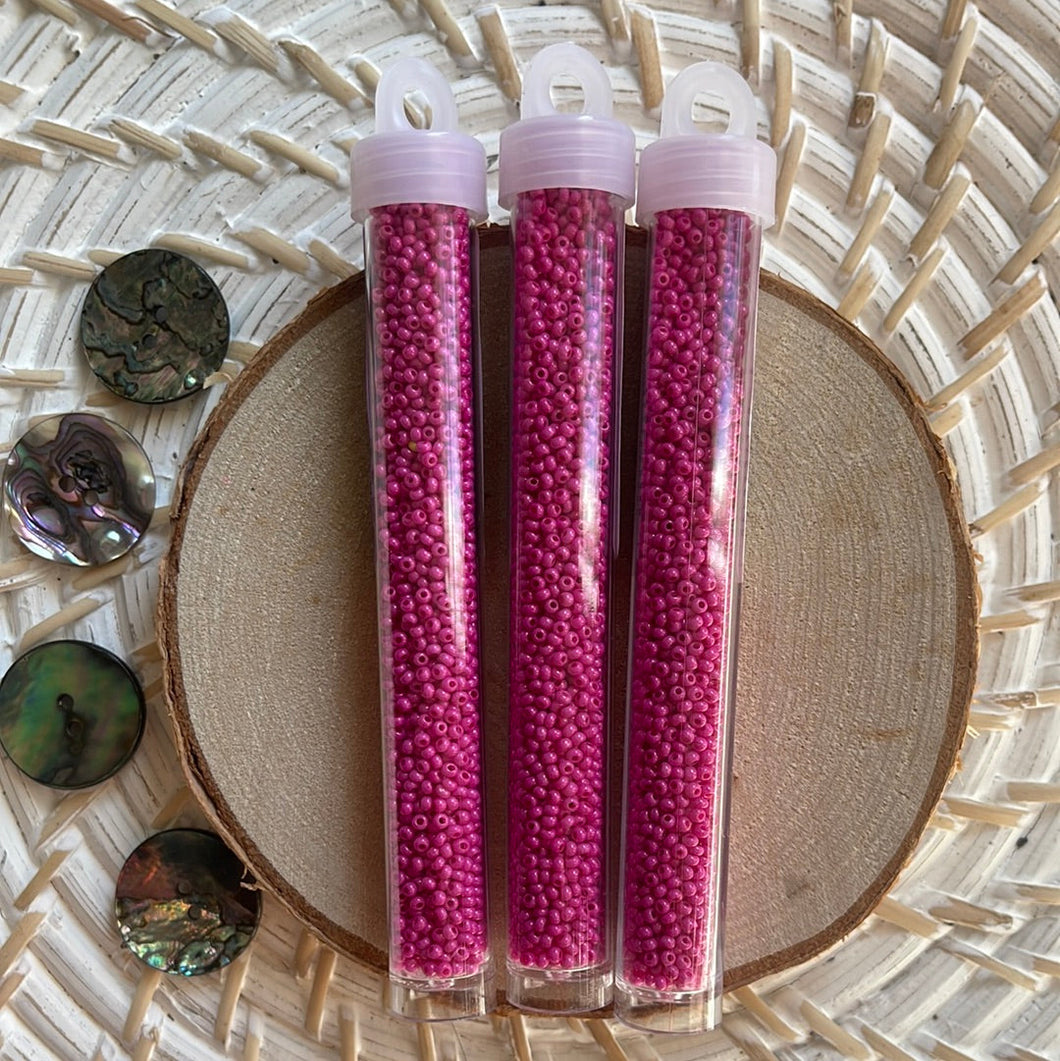 Preciosa Czech Bead: 11 Terra Intensive Pink