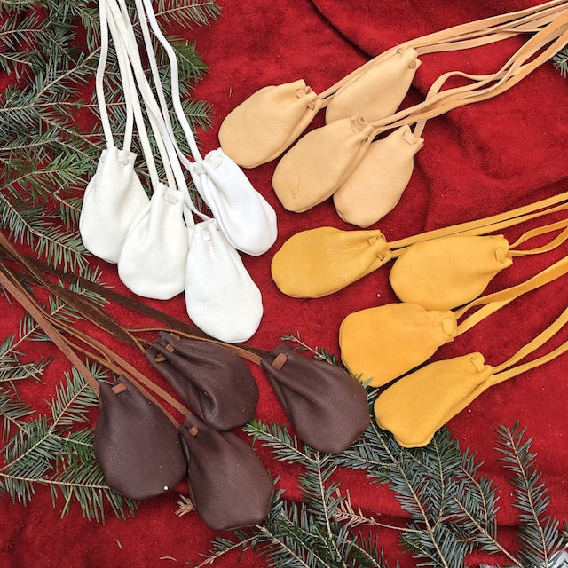 (Canada Only) Medicine Pouch Making Kit- Gold