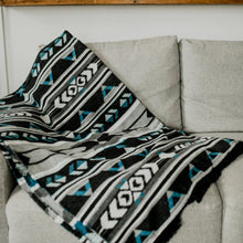 Load image into Gallery viewer, Storm Reversible Blanket
