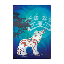Load image into Gallery viewer, 3D Lenticular Magnet - Howling Wolf by Darrell Thorne
