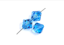 Load image into Gallery viewer, Preciosa Rondelle 6mm Sapphire
