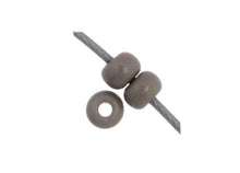 Load image into Gallery viewer, 11/0 Seedbead Opaque Grey
