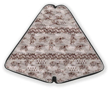 Load image into Gallery viewer, 27&quot; Sacred Run Fan Case
