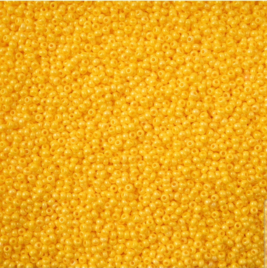 11/0 Seedbead Chalk Sfinx Terra Dyed Bright Yellow