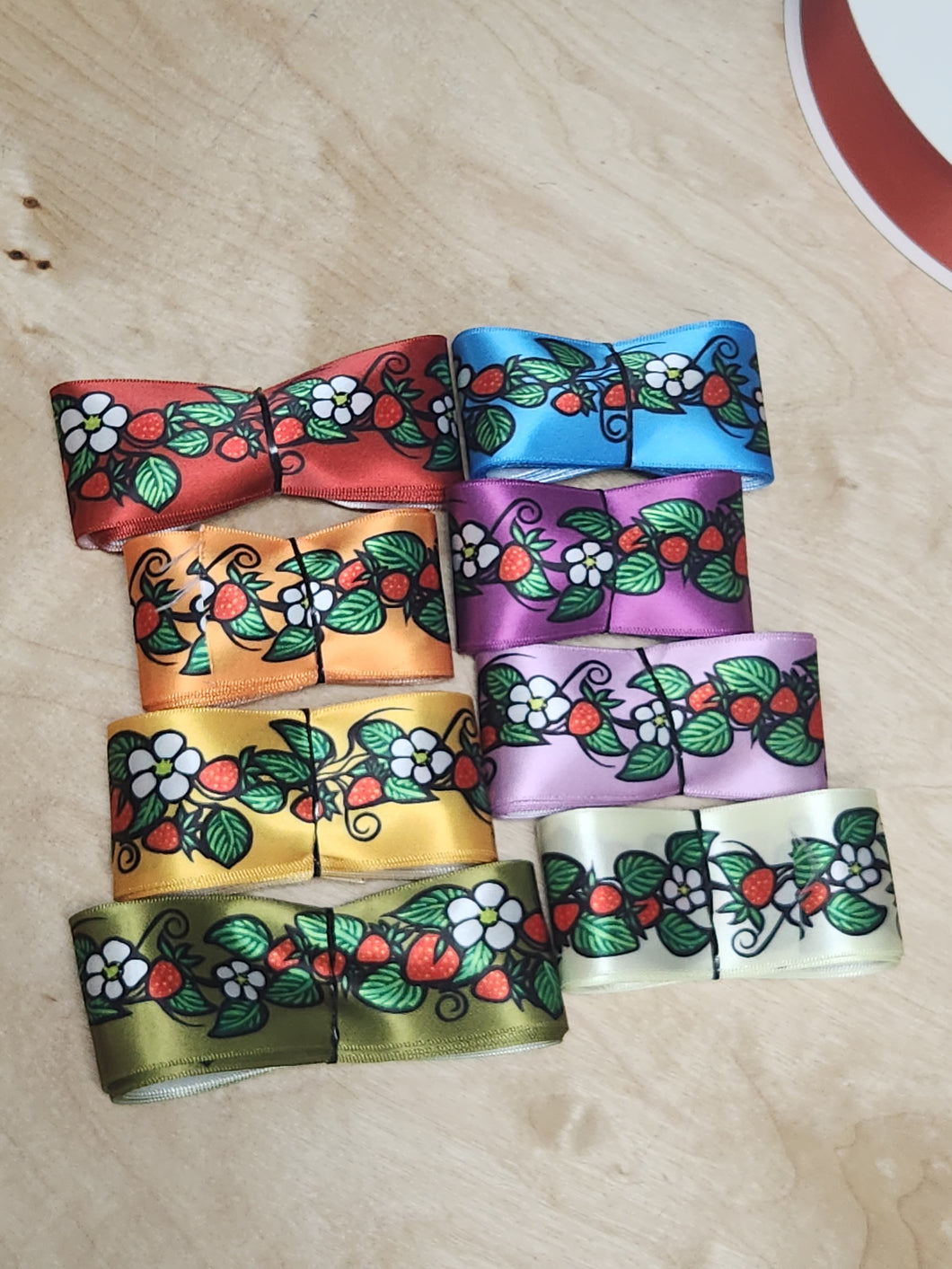 2m Bundle-Assorted Strawberry Ribbon