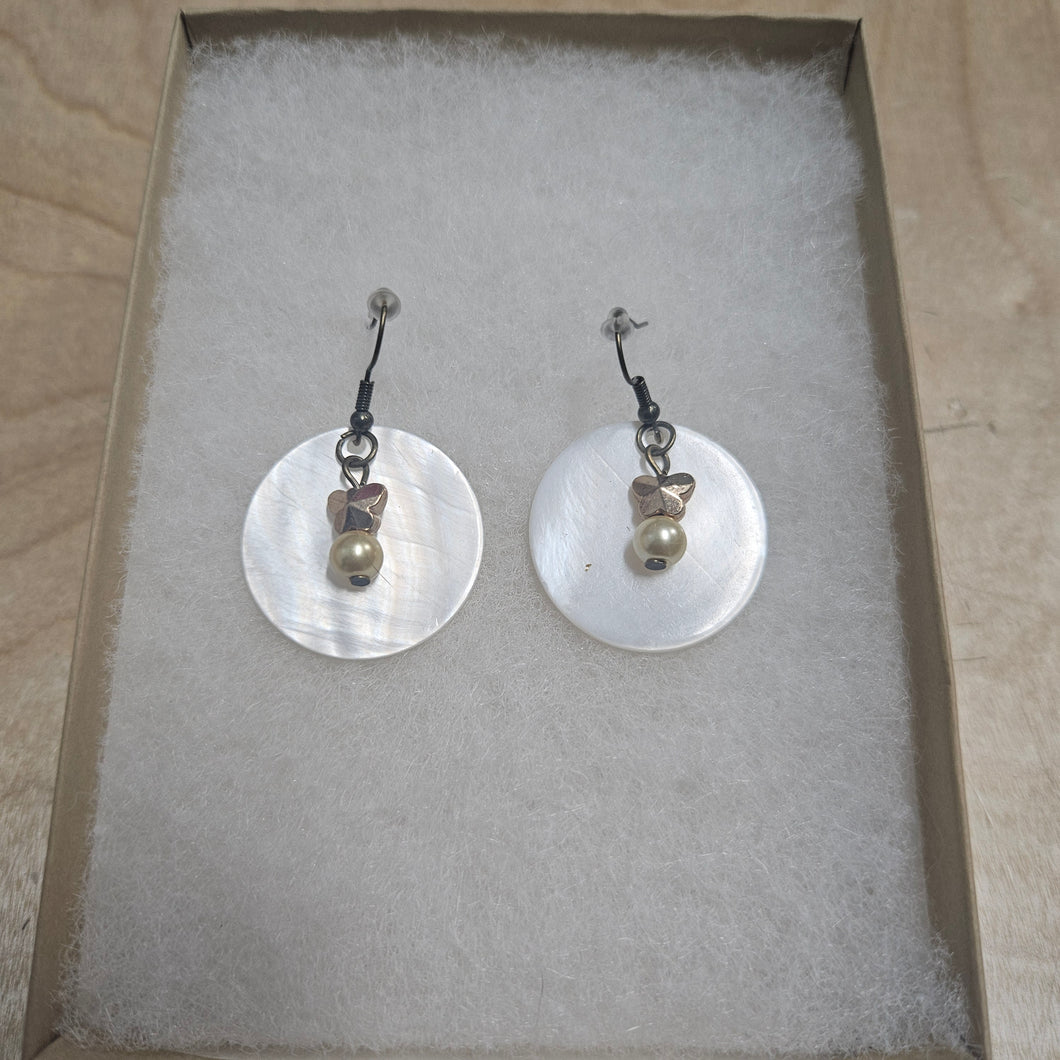 Consignment- Brie Beads - MOP White Shell