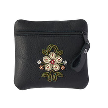 Load image into Gallery viewer, Floret Beaded Coin Purse - Black
