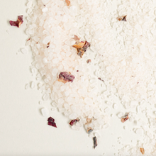 Load image into Gallery viewer, Coastal Uplift Herbal Sea Bath Soak | Aromatic Citrus + Ylang Ylang + Patchouli
