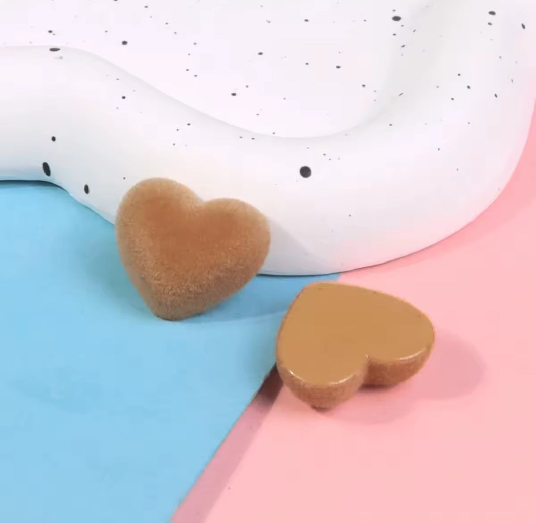 Velvet Heart Cab- Brown (1 each)